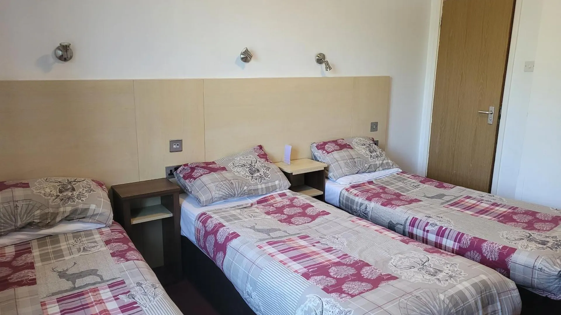 The Gatwick White House Hotel Horley 2*,  United Kingdom