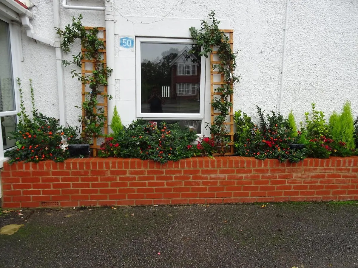 The Gatwick White House Hotel Horley 2*,  United Kingdom