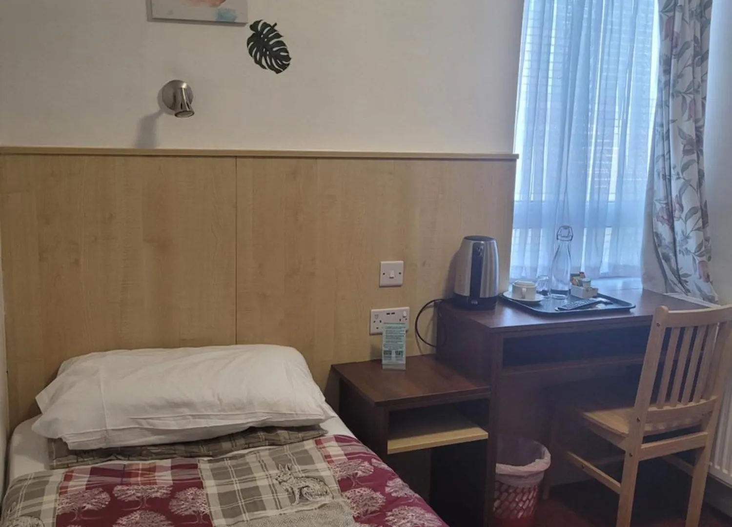 **  The Gatwick White House Hotel Horley United Kingdom